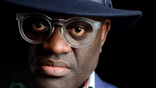 Alain Mabanckou ja tema neegrid Kolme Krossi kvartalist